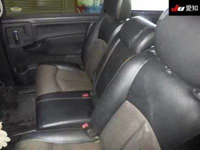 Nissan ELGRAND  с аукциона в Японии