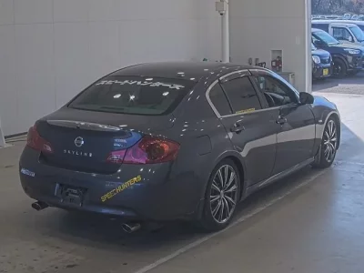 Nissan SKYLINE  с аукциона в Японии