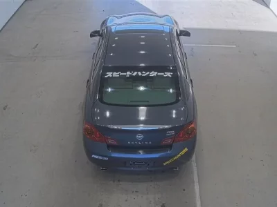 Nissan SKYLINE  с аукциона в Японии