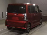 Daihatsu TANTO лот № 3032 оценка 4.5  с аукциона в Японии 1