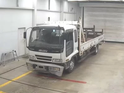 Isuzu FORWARD  с аукциона в Японии