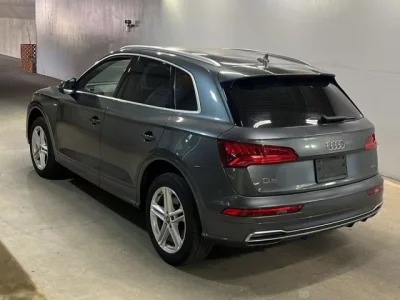 Audi Q5  с аукциона в Японии