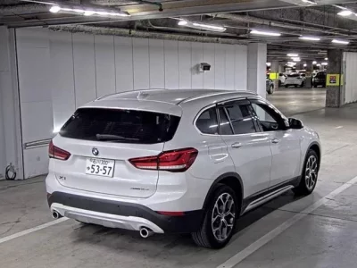 BMW X1  с аукциона в Японии