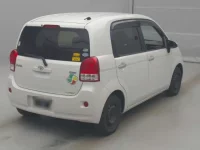Toyota PORTE лот № 70239 оценка RA  с аукциона в Японии 1