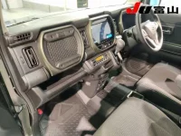 Suzuki HUSTLER лот № 3082 оценка 5  с аукциона в Японии 2