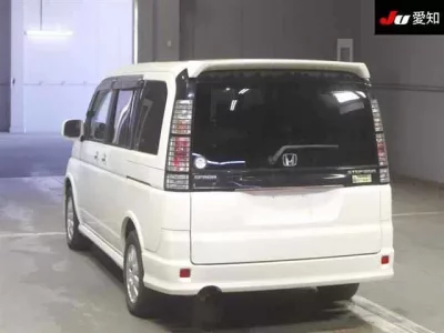 Honda STEP WAGON  с аукциона в Японии