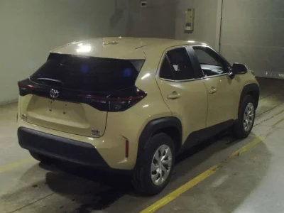 Toyota YARIS CROSS  с аукциона в Японии