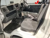 Suzuki CARRY TRUCK лот № 3084 оценка 3  с аукциона в Японии 2