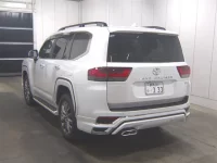 Toyota LAND CRUISER лот № 7050 оценка S  с аукциона в Японии 1