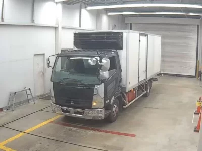Mitsubishi FUSO FIGHTER  с аукциона в Японии