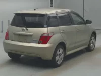 Toyota IST лот № 77069 оценка 3  с аукциона в Японии 1