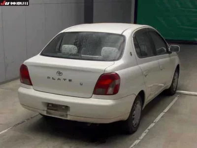 Toyota PLATZ  с аукциона в Японии