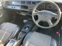 Toyota CROWN COMFORT лот № 1727 оценка 3.5  с аукциона в Японии 3
