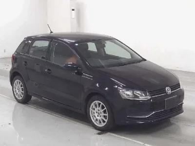 Volkswagen POLO  с аукциона в Японии