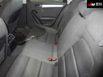 Audi A4  с аукциона в Японии