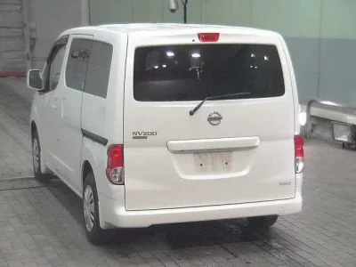 Nissan NV200  с аукциона в Японии