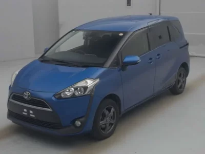 Toyota SIENTA  с аукциона в Японии