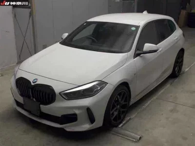 BMW 1-Series  с аукциона в Японии