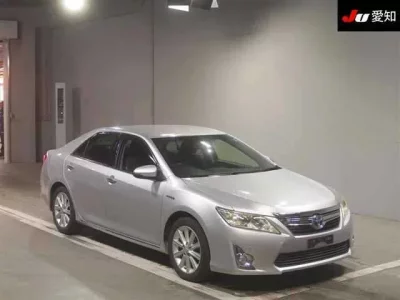 Toyota CAMRY  с аукциона в Японии
