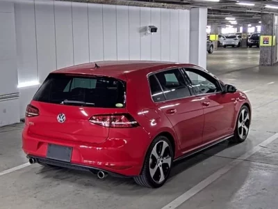 Volkswagen GOLF  с аукциона в Японии
