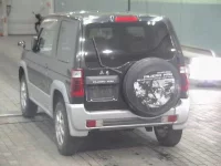 Mitsubishi PAJERO MINI лот № 2070 оценка 3  с аукциона в Японии 1