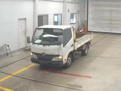 Hino DUTRO  с аукциона в Японии