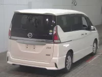 Nissan SERENA лот № 2071 оценка 4  с аукциона в Японии 3