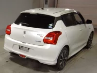 Suzuki SWIFT лот № 6060 оценка 3.5  с аукциона в Японии 1