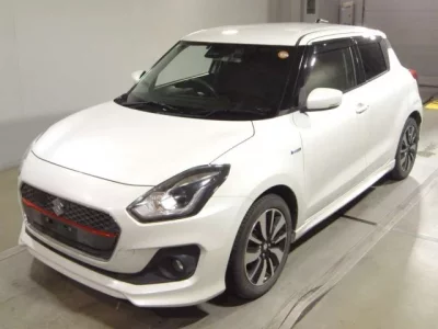 Suzuki SWIFT  с аукциона в Японии
