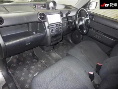 Toyota BB  с аукциона в Японии