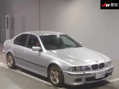 BMW 5-Series  с аукциона в Японии