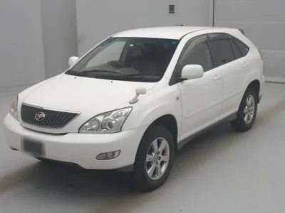 Toyota HARRIER  с аукциона в Японии