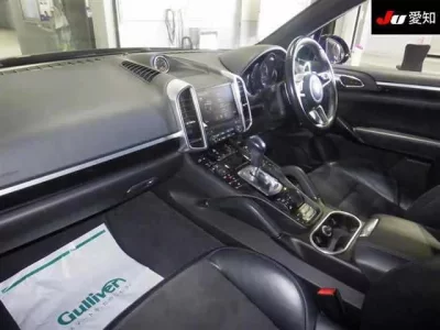 Porsche CAYENNE  с аукциона в Японии