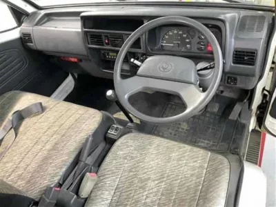 Mazda BONGO  с аукциона в Японии