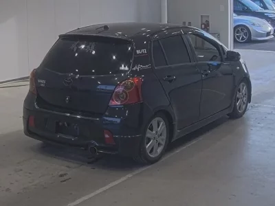 Toyota VITZ  с аукциона в Японии