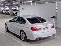 BMW 3-Series лот № 133 оценка 4.5  с аукциона в Японии 4
