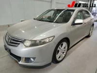 Honda ACCORD лот № 3106 оценка 4  с аукциона в Японии 3