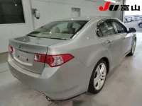 Honda ACCORD лот № 3106 оценка 4  с аукциона в Японии 4