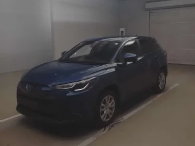 Toyota COROLLA CROSS  с аукциона в Японии