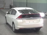 Honda INSIGHT лот № 2090 оценка 4  с аукциона в Японии 1