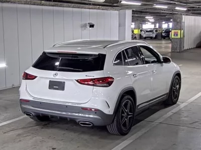 Mercedes-Benz GLA CLASS