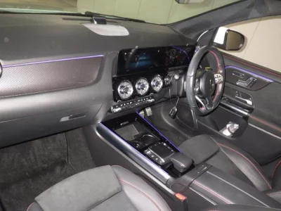 Mercedes-Benz GLA CLASS