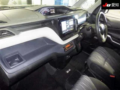 Mitsubishi DELICA D2