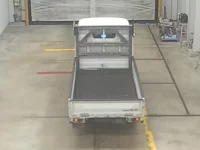 Toyota DYNA лот № 3005 оценка 3.5  с аукциона в Японии 2