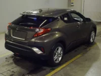 Toyota C-HR лот № 6142 оценка 3.5  с аукциона в Японии 1