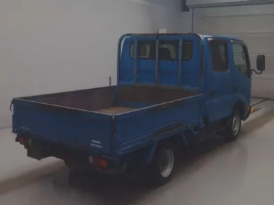 Toyota DYNA  с аукциона в Японии