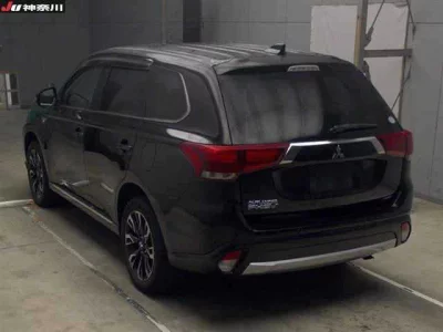 Mitsubishi OUTLANDER PHEV
