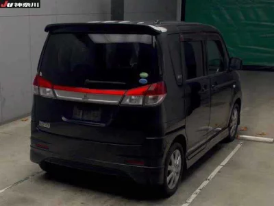 Mitsubishi DELICA D2