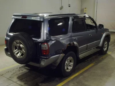 Toyota HILUX SURF  с аукциона в Японии