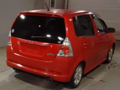 Daihatsu YRV  с аукциона в Японии
